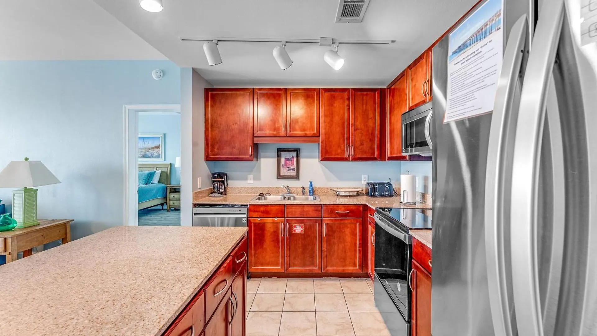Family And Friends Beach Resort Condo For 8! Steps From The Beach! By Dolce Vita Getaways! Panama City Beach 0*,  United States