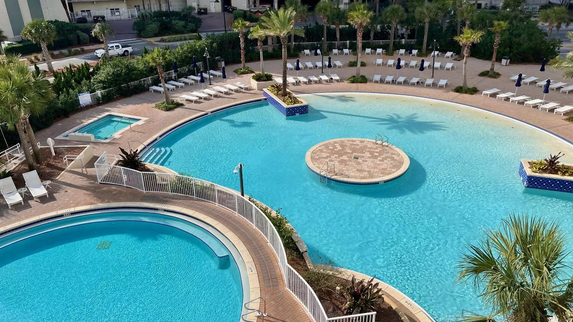 Family And Friends Beach Resort Condo For 8! Steps From The Beach! By Dolce Vita Getaways! Panama City Beach 0*,  United States
